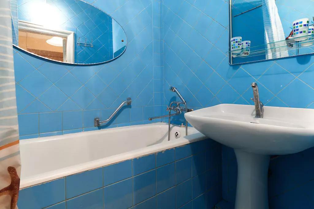 Home Hotel Apartments On Lva Tolstogo Kiev Quarto foto