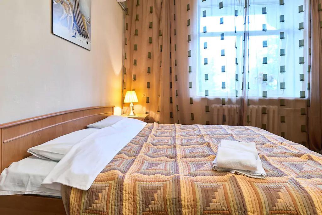 Home Hotel Apartments On Lva Tolstogo Kiev Exterior foto